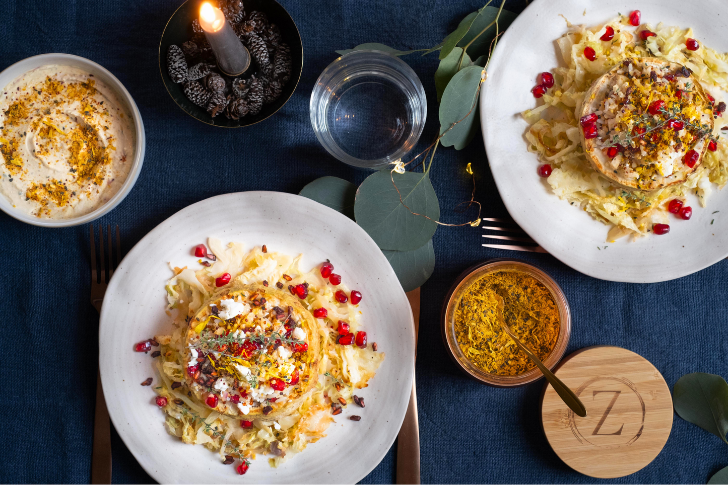 Winterliche Zauberei: Gerösteter, gefüllter Knollensellerie mit Quinoa-Reis und Granatapfel